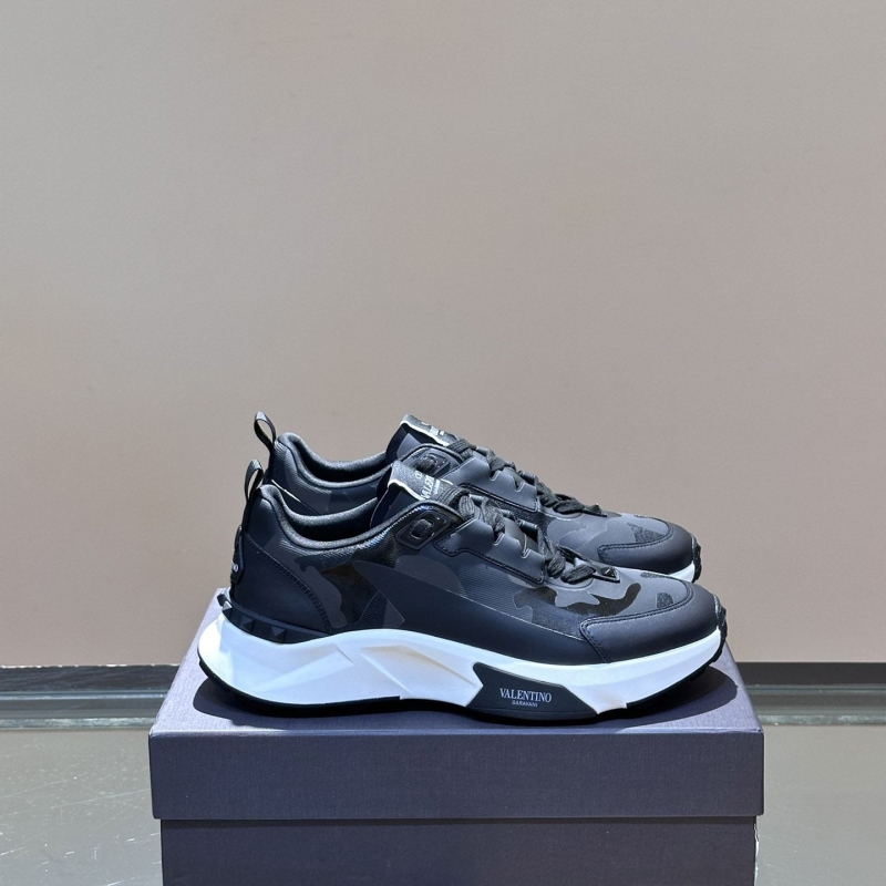 Valentino Sneakers